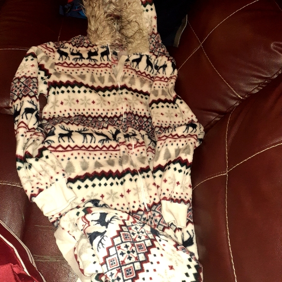 Onesy for girls - Picture 1 of 2